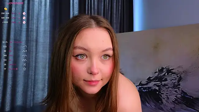 Snapshot of GwendolynFinch chatting on March 15, 2025, 4:13 am GwendolynFinch online show from March 15, 2025, 4:13 am