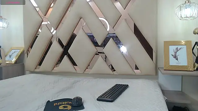 Snapshot of AndrewPherson chatting on January 26, 2025, 6:37 pm AndrewPherson online show from January 26, 2025, 6:37 pm