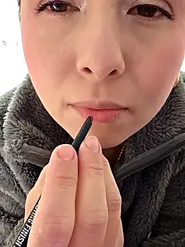 Snapshot of NeredaXxx chatting on November 22, 2025, 10:20 pm NeredaXxx online show from November 22, 2025, 10:20 pm