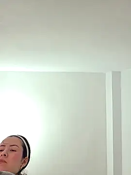 NeredaXxx online show from January 7, 2026, 9:39 pm