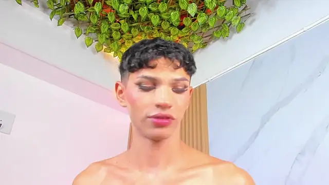 im sebaslopez online show from May 16, 2026, 1:02 am