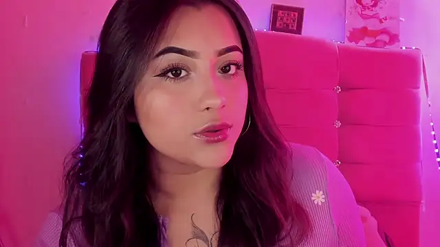 male couper online show from January 15, 2025, 7:34 pm