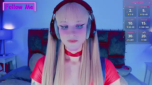 Kirmyy  online show from October 31, 2025, 10:44 pm