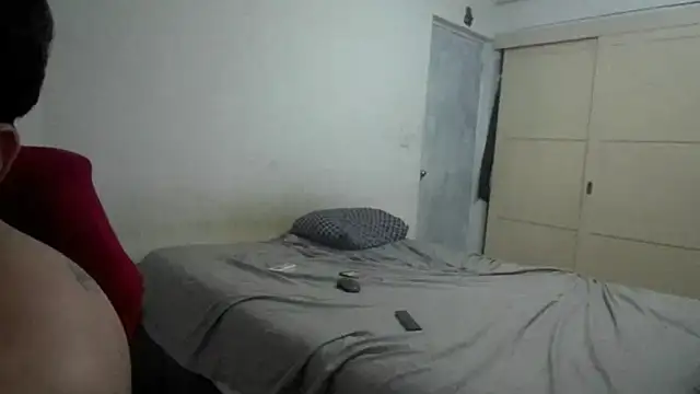 Snapshot of Lalokhalifo chatting on March 31, 2026, 6:36 am Lalokhalifo online show from March 31, 2026, 6:36 am