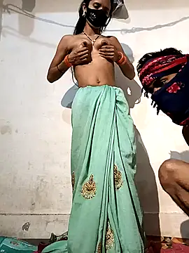 Suhani512 online show from February 10, 2025, 4:36 pm