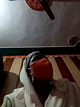 Scheme SS online show from March 7, 2025, 4:00 pm