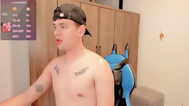 Snapshot of joe_jhon chatting on March 1, 2025, 9:48 pm joe jhon online show from March 1, 2025, 9:48 pm