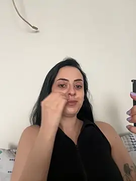 Snapshot of Morguisssz chatting on December 1, 2025, 1:38 pm Morguisssz online show from December 1, 2025, 1:38 pm