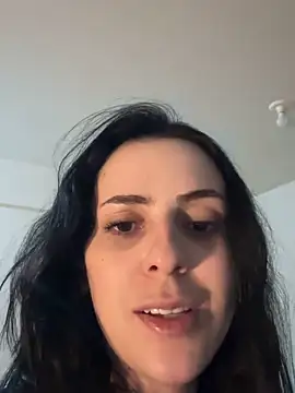 Morguisssz online show from April 11, 2026, 1:54 am