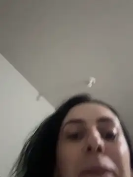 Morguisssz online show from April 29, 2026, 9:32 pm