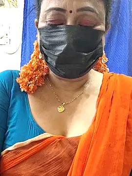Snapshot of rekha_naier chatting on April 18, 2026, 5:17 pm rekha naier online show from April 18, 2026, 5:17 pm
