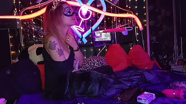 anonymouszN online show from March 13, 2025, 9:37 pm