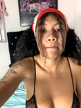 Snapshot of samaragrey18 chatting on September 23, 2025, 11:30 pm samaragrey18 online show from September 23, 2025, 11:30 pm