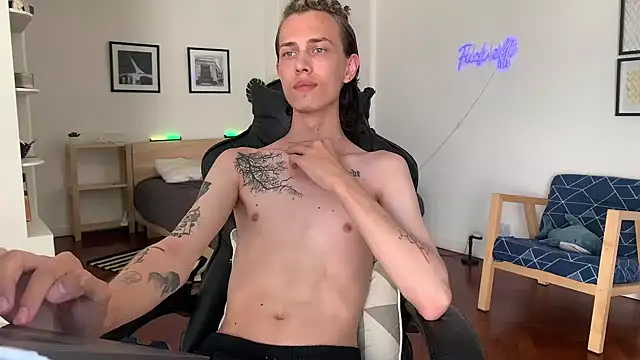 Den BlueXx online show from January 15, 2025, 11:00 am