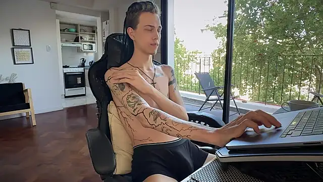 Den BlueXx online show from March 13, 2026, 8:15 pm