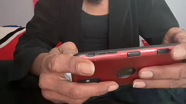 skarfosbabes69 online show from November 1, 2025, 6:43 pm