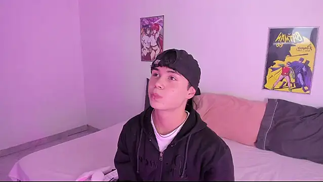 crushnier online show from February 13, 2025, 5:33 pm