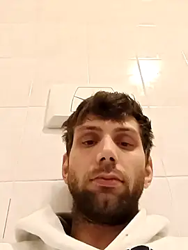 dariodario online show from February 4, 2025, 9:17 am