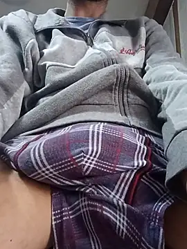 dariodario online show from October 31, 2025, 7:42 am