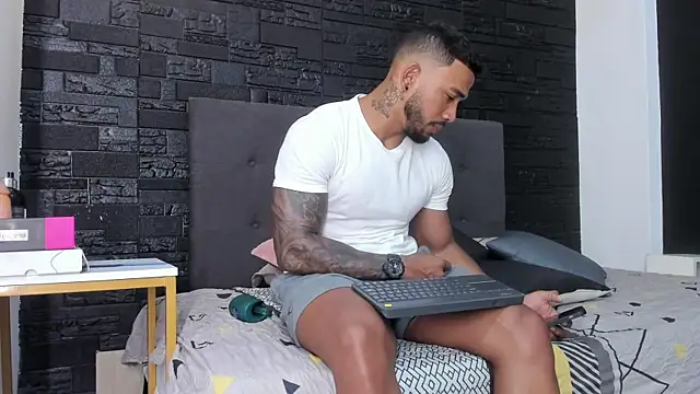 bruno miller  online show from September 13, 2025, 9:25 pm