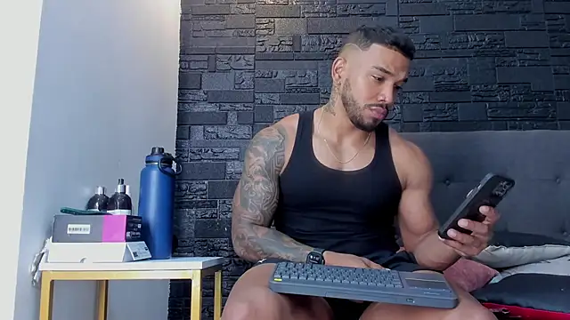 bruno miller  online show from November 3, 2025, 7:59 pm