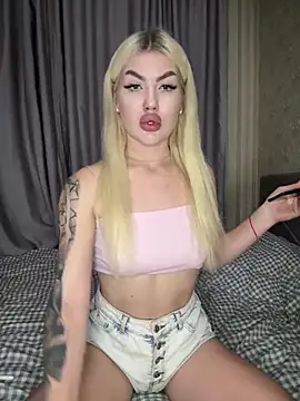 Cute Barbieee  online show from December 22, 2024, 11:52 pm