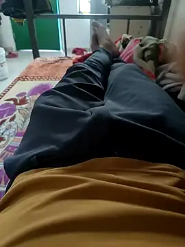 Snapshot of shale26 chatting on January 2, 2025, 6:40 am shale26 online show from January 2, 2025, 6:40 am