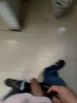 Snapshot of shale26 chatting on March 3, 2025, 11:33 am shale26 online show from March 3, 2025, 11:33 am