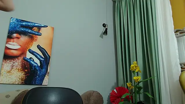 Snapshot of EvySmithXXX chatting on February 27, 2025, 6:50 am EvySmithXXX online show from February 27, 2025, 6:50 am