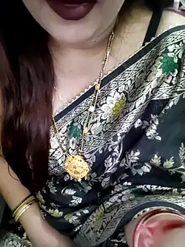 Mayuri77 online show from November 11, 2025, 6:46 am