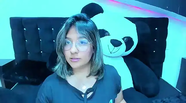 Snapshot of Pandoracherry chatting on January 4, 2025, 9:54 am Pandoracherry online show from January 4, 2025, 9:54 am