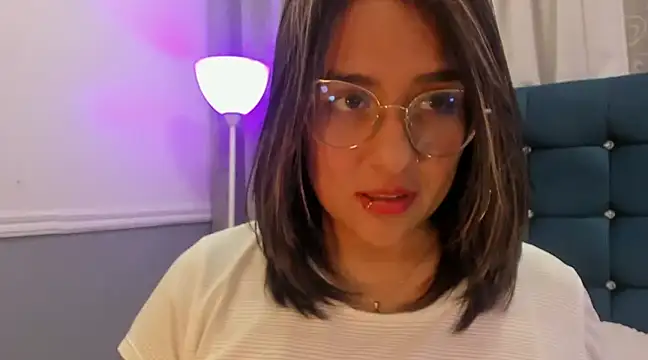 Snapshot of Pandoracherry chatting on March 10, 2025, 9:10 am Pandoracherry online show from March 10, 2025, 9:10 am