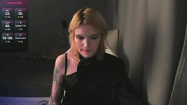 Simona Rain online show from December 5, 2025, 1:14 am