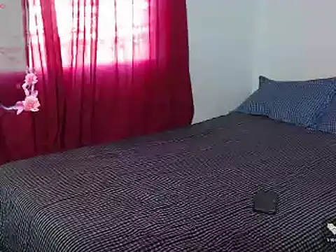 sofi bronw online show from December 20, 2024, 12:16 pm