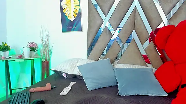 PETTTER SPENCER online show from December 14, 2024, 3:47 pm