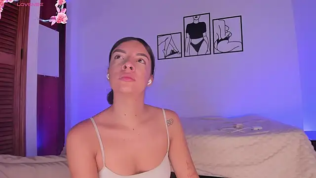 777AylinZ online show from October 20, 2025, 11:54 am