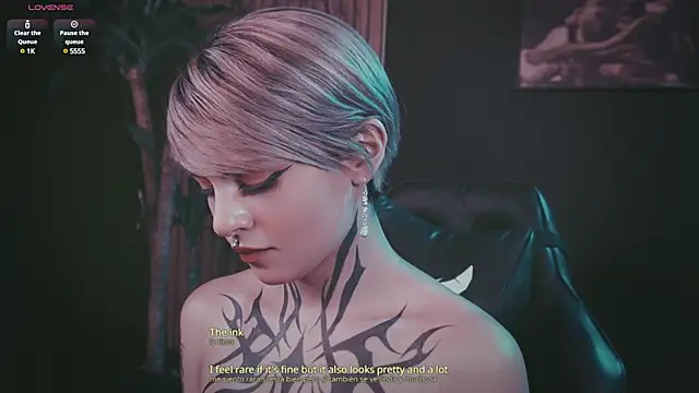 Snapshot of Trinity___s chatting on February 7, 2025, 4:37 am Trinity s online show from February 7, 2025, 4:37 am