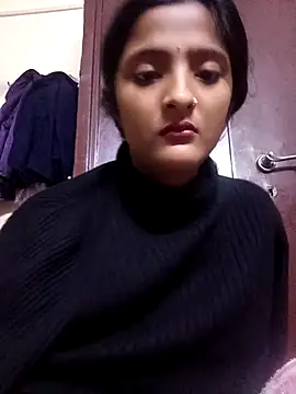 BabySlimmy10 online show from December 18, 2025, 6:58 pm