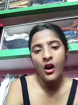 BabySlimmy10 online show from April 19, 2026, 6:43 pm