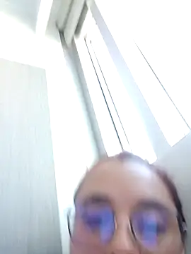 CURVY-HORNY online show from September 25, 2025, 9:29 pm