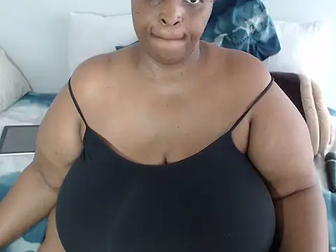 Snapshot of BootyDiva5 chatting on February 28, 2025, 3:37 pm BootyDiva5 online show from February 28, 2025, 3:37 pm