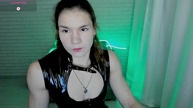 Lisa Ray online show from January 26, 2025, 2:35 am