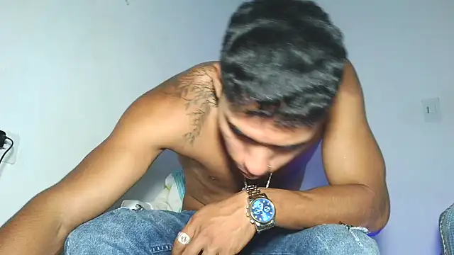 maximo vega newv online show from March 28, 2026, 10:20 pm