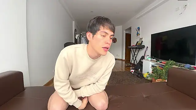 mapleg online show from January 13, 2026, 7:52 pm