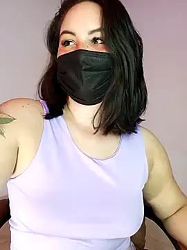 Aiunii1 online show from September 17, 2025, 1:46 pm