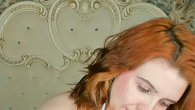 Melanie Stoun online show from March 3, 2025, 6:33 pm