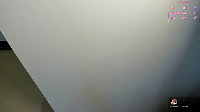 stephanya  online show from October 30, 2025, 7:25 pm