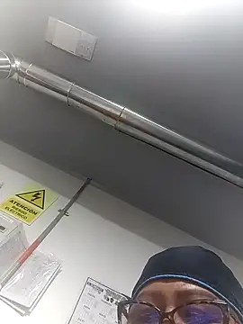 Darly Gomez online show from February 28, 2026, 3:13 pm