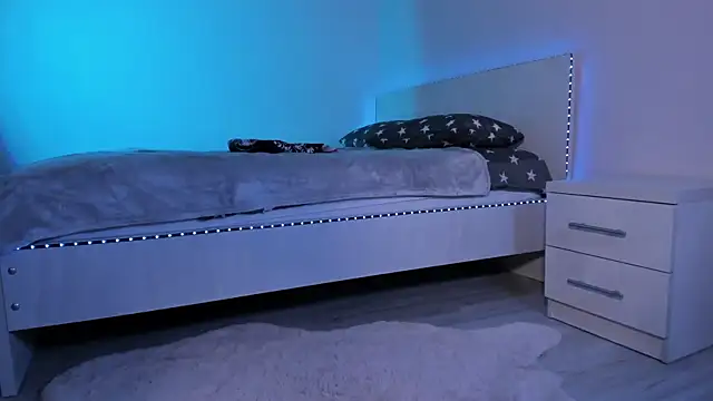 Snapshot of Mishel_Blessing chatting on February 12, 2025, 9:43 pm Mishel Blessing online show from February 12, 2025, 9:43 pm