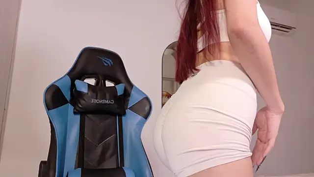 Snapshot of Mishel_Blessing chatting on October 25, 2025, 1:24 am Mishel Blessing online show from October 25, 2025, 1:24 am